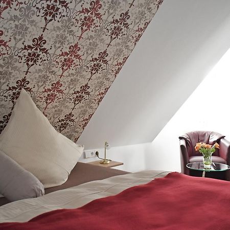 Hotel Zur Eisenbahn Renningen Εξωτερικό φωτογραφία